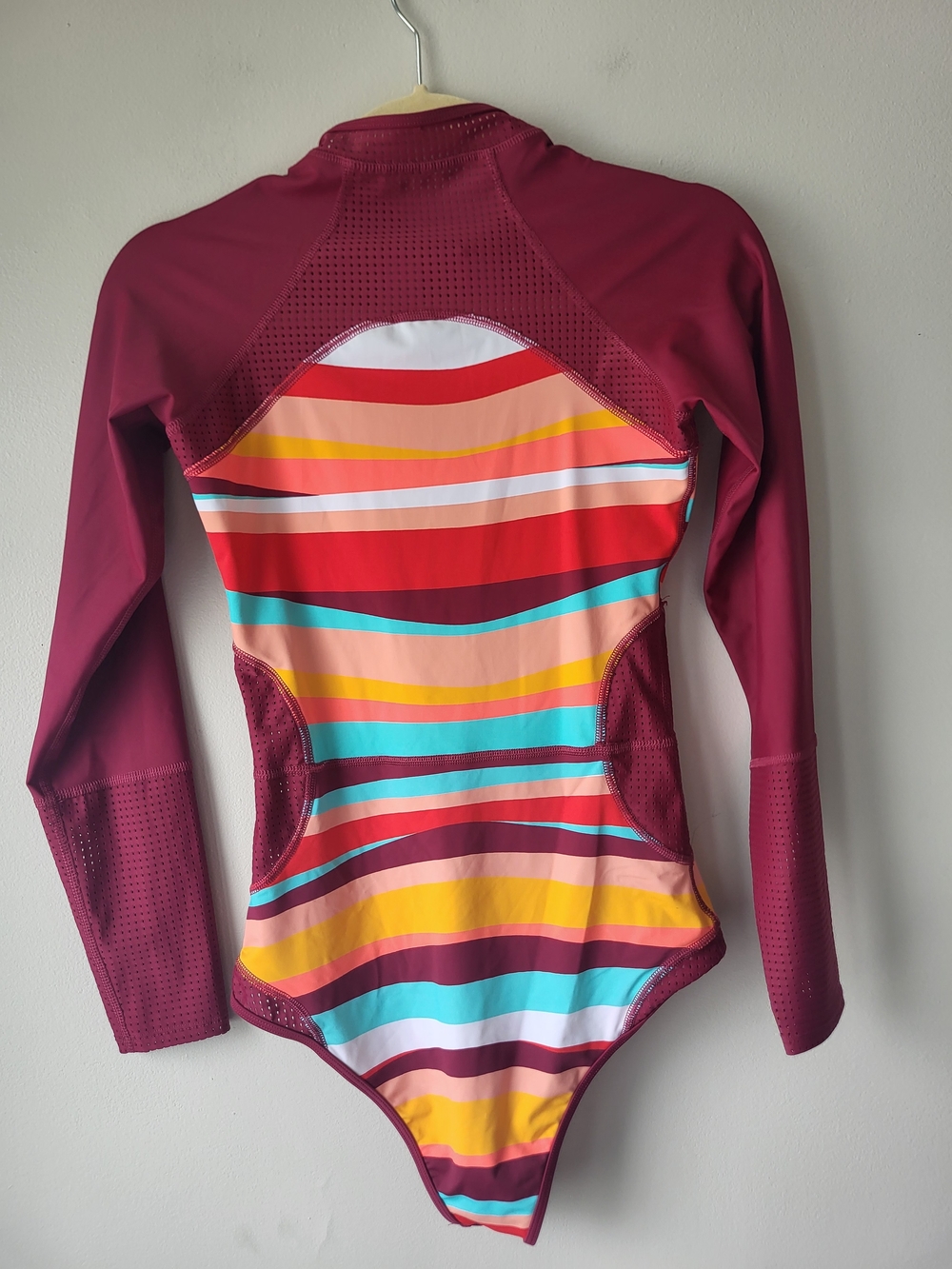 Body Glove Paradise Paddle Suit Long-Sleeve One-Piece SPF Colorful Swimsuit - Picture 5 of 16